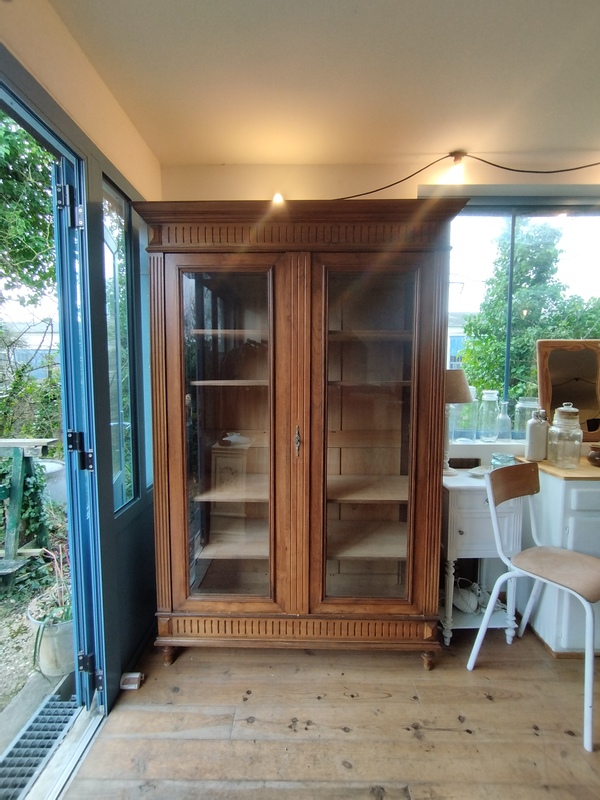 Vitrine biseauté XXe 