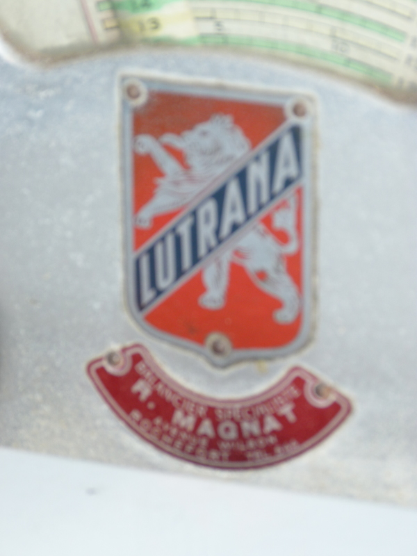 Old grocery store scale