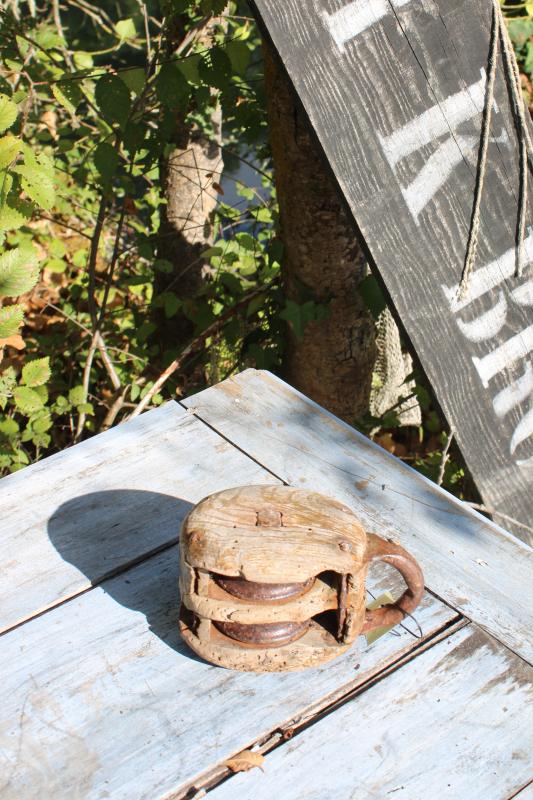 Old pulley 