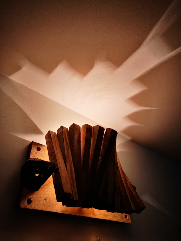 Reclaimed wood wall lamp