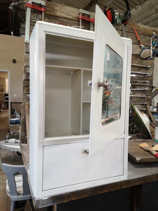 White medicine cabinet