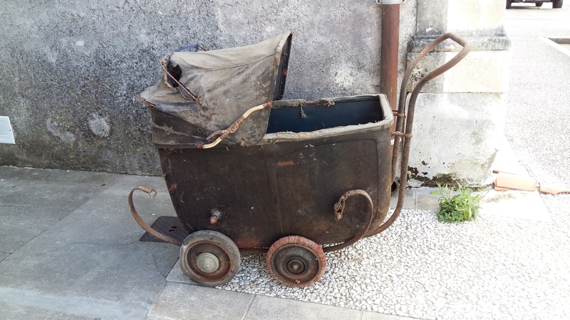 Baby carriage between two wars