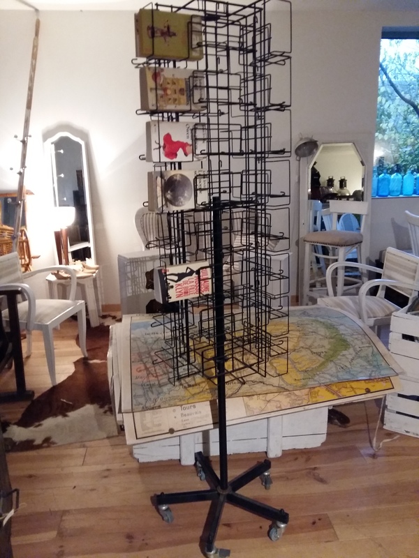 Library old display CP