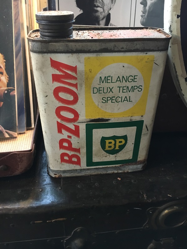 Can of BP solex moped vespa oil
