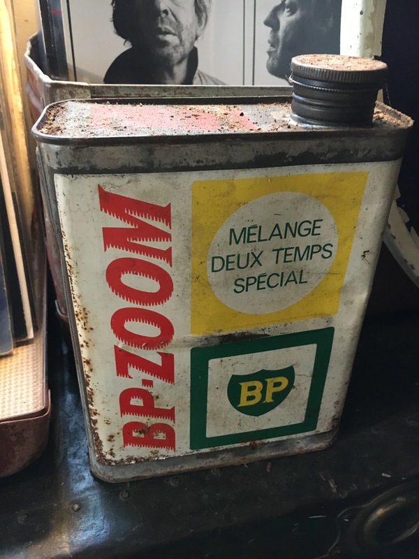 Can of BP solex moped vespa oil