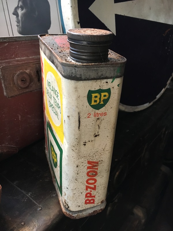 Can of BP solex moped vespa oil