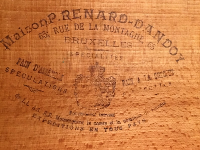 Dandoy Brussels biscuit cookie box