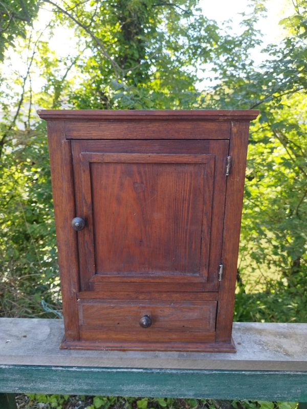 Old wooden medicine box 