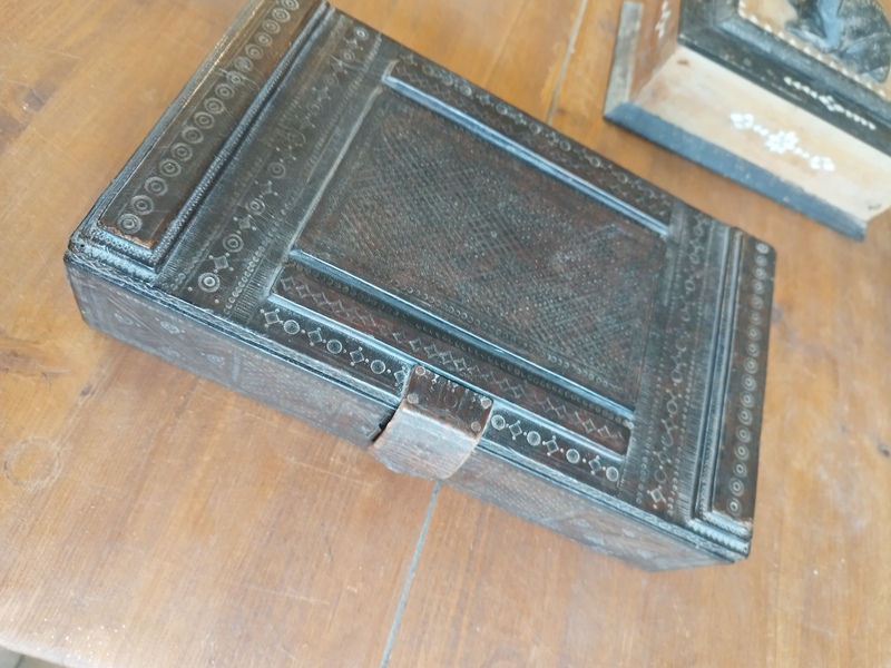 Leather box from the early 20th century