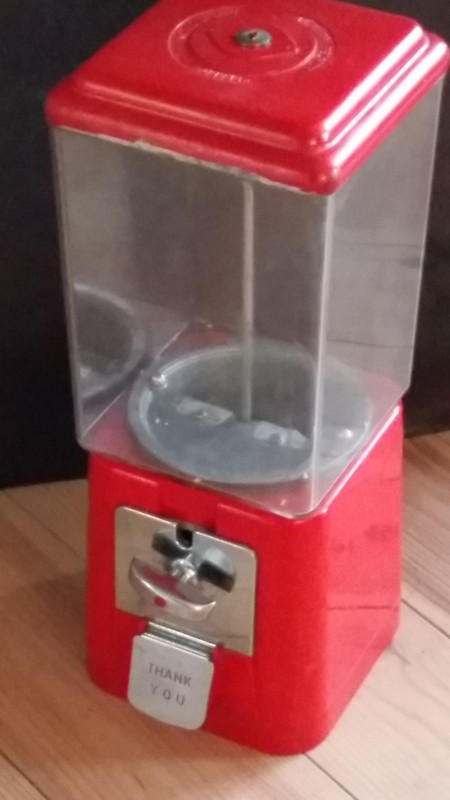 Brabo candy dispenser