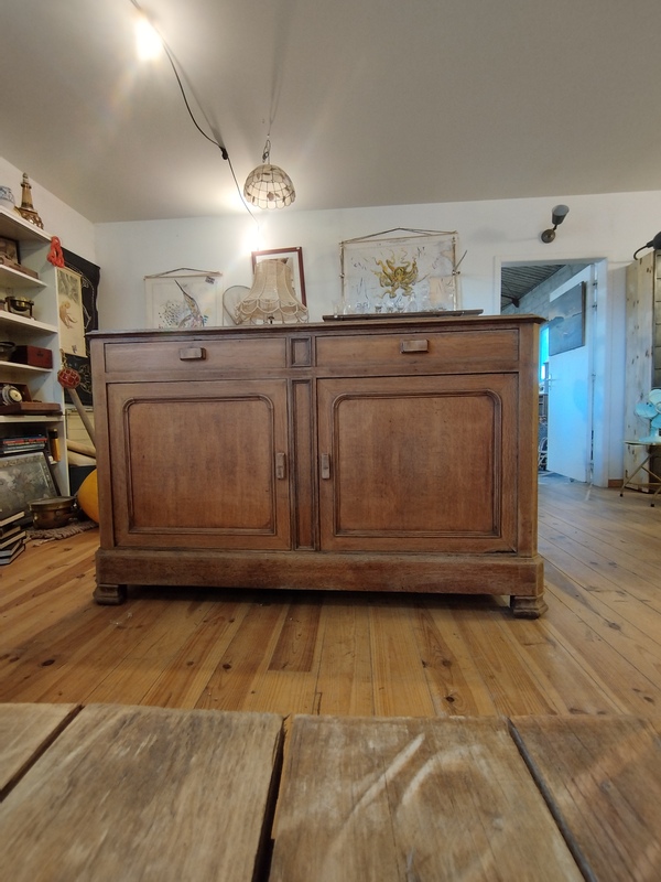 Old sideboard from the 30s and 40s 