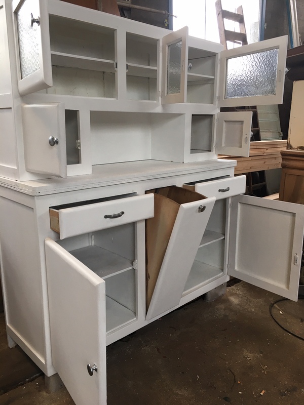 Mado buffet restored in our workshop