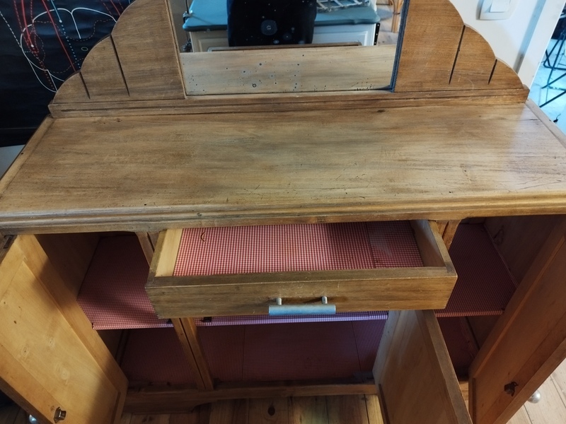 1950s art deco sideboard