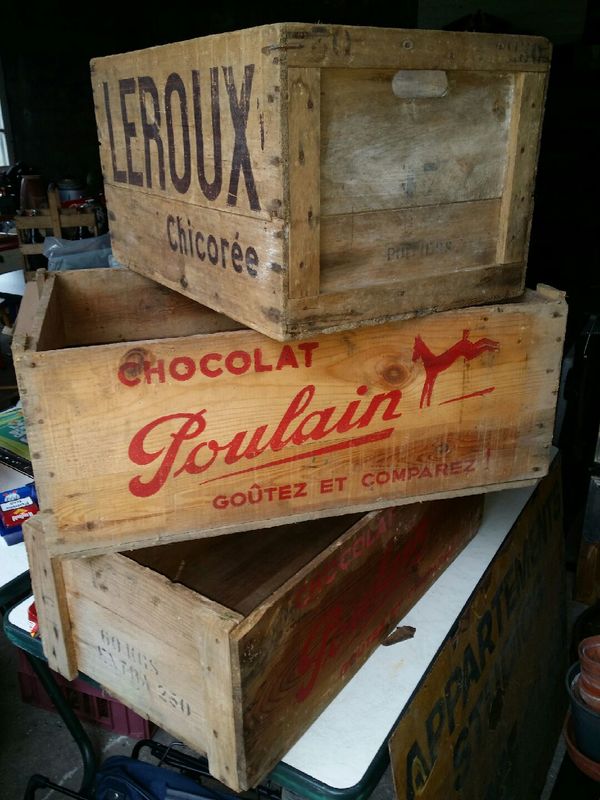 Poulain chocolate advertising box
