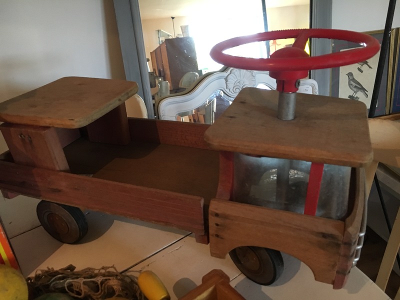 Dejou old timber truck