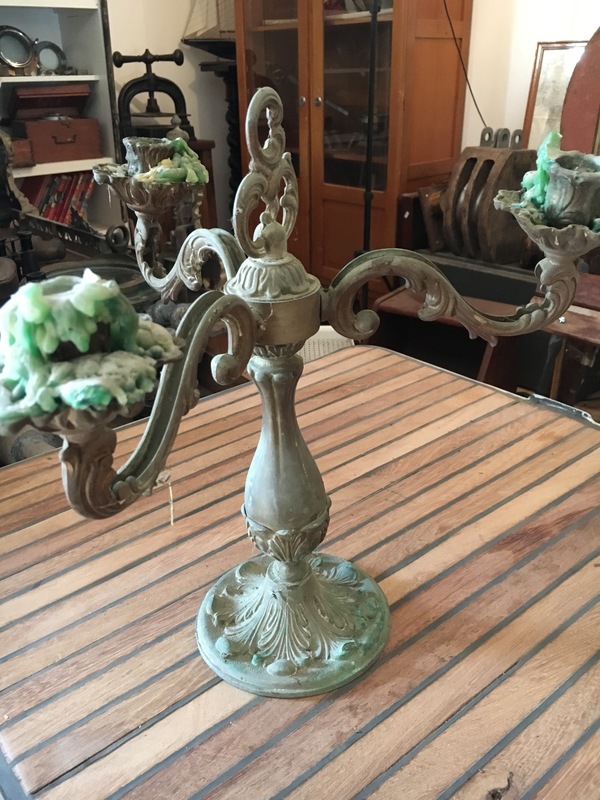 Three-light candelabra