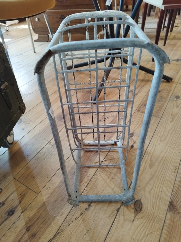 Galvanized bottle rack