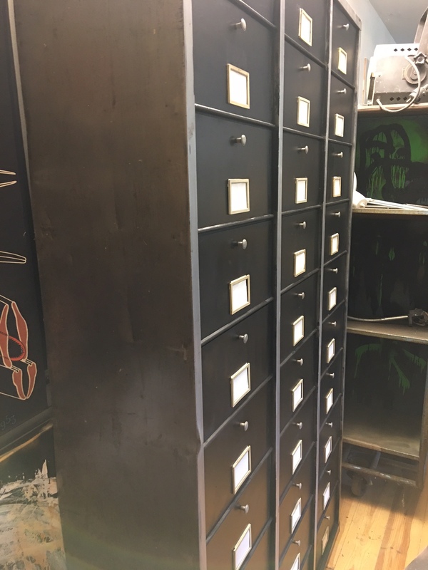 metal lockers 30 flaps