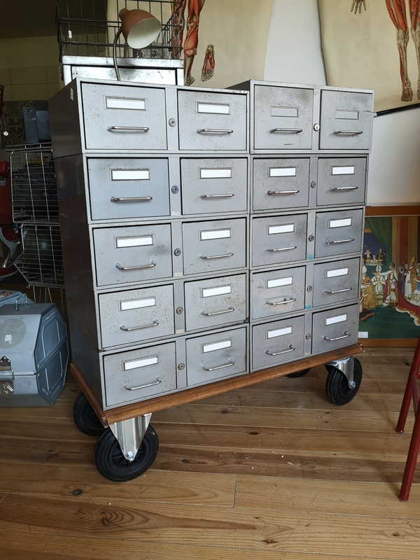 Metal lockers with two drawers