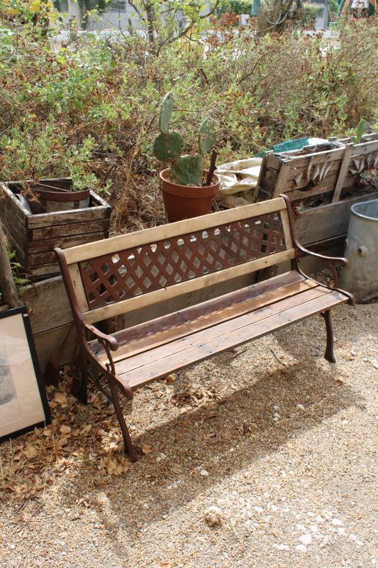 Cast iron and wood bench 