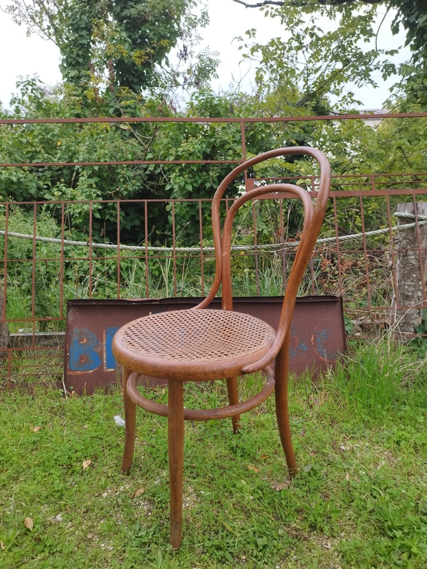 Bentwood bistro chair
