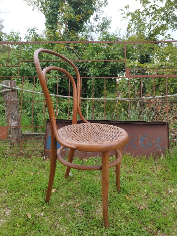 Bentwood bistro chair