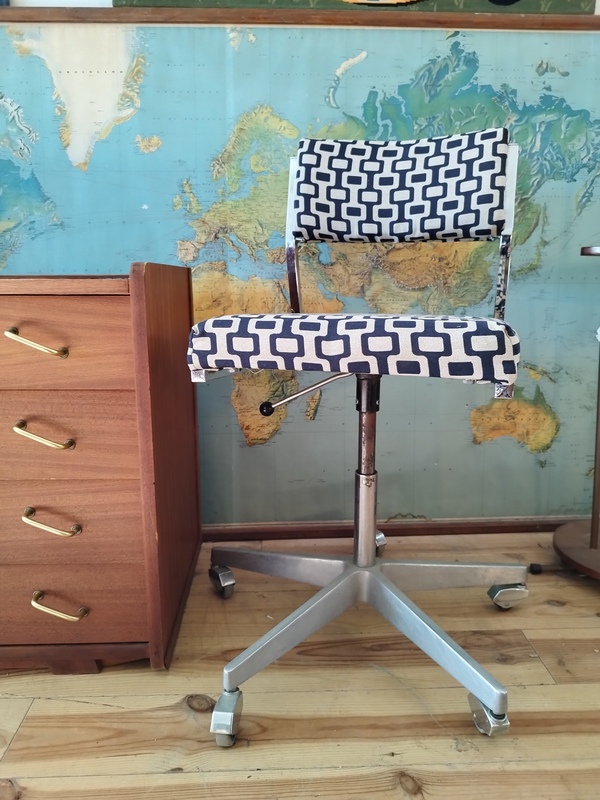 60s office chair
