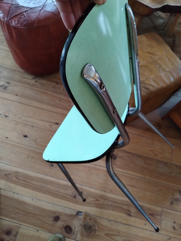 Water green formica chair