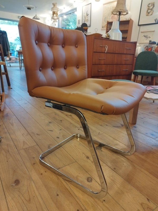 Space Age 70s chrome and leatherette chair 