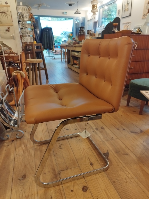 Space Age 70s chrome and leatherette chair 