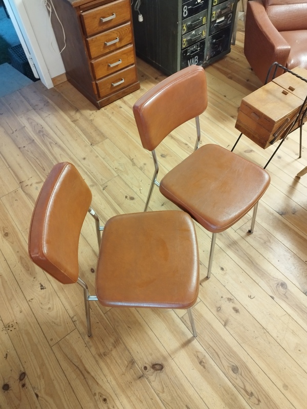 Vintage skai chairs