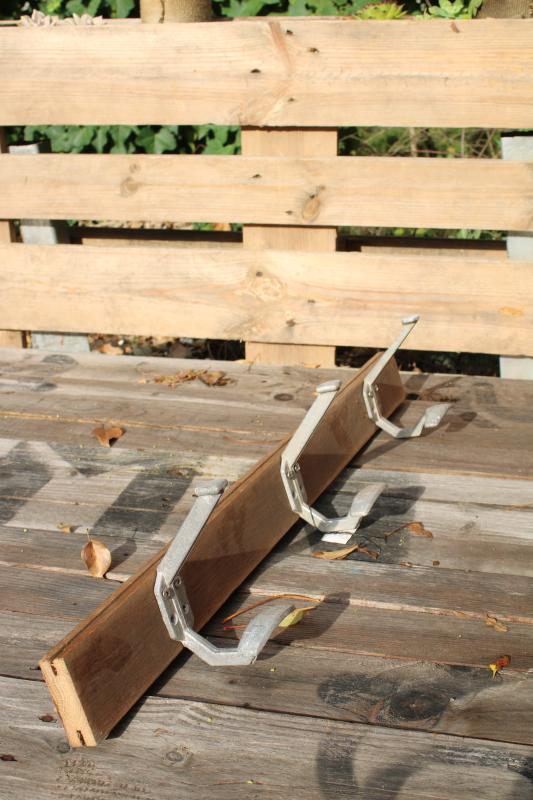 Coat rack with aluminum hooks