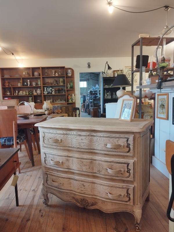 20th century antique chest of drawers, refurbished