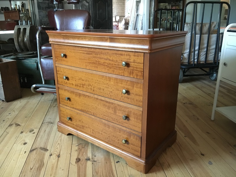 1960s chest of drawers