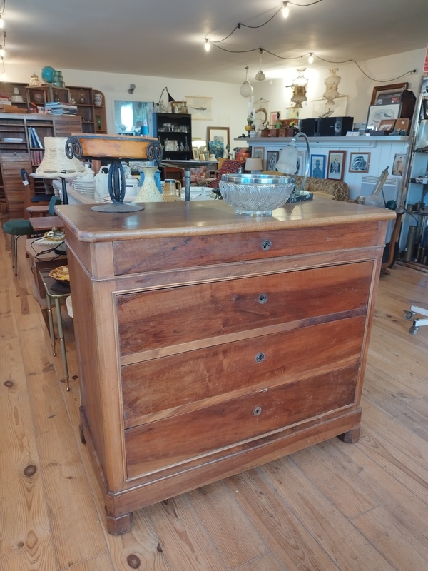 Louis Philippe chest of drawers