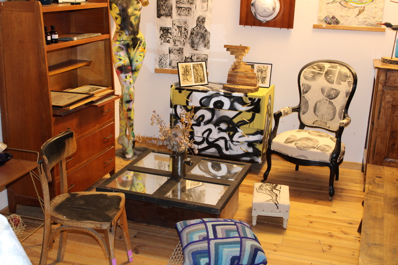 Vintage chest of drawers from the 70s