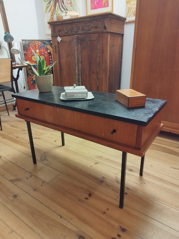 Vintage 1960s console