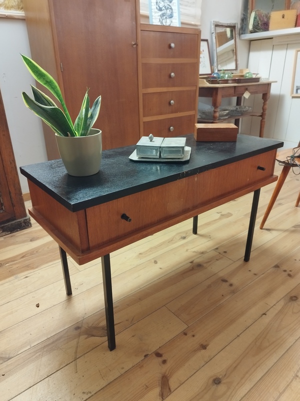 Vintage 1960s console