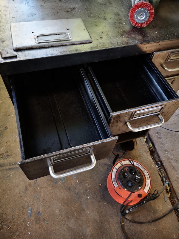 Stripping restoration makeover patina of metal and wood furniture