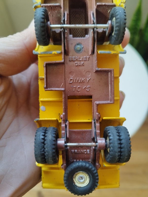 Dinky toy France Berliet GAK