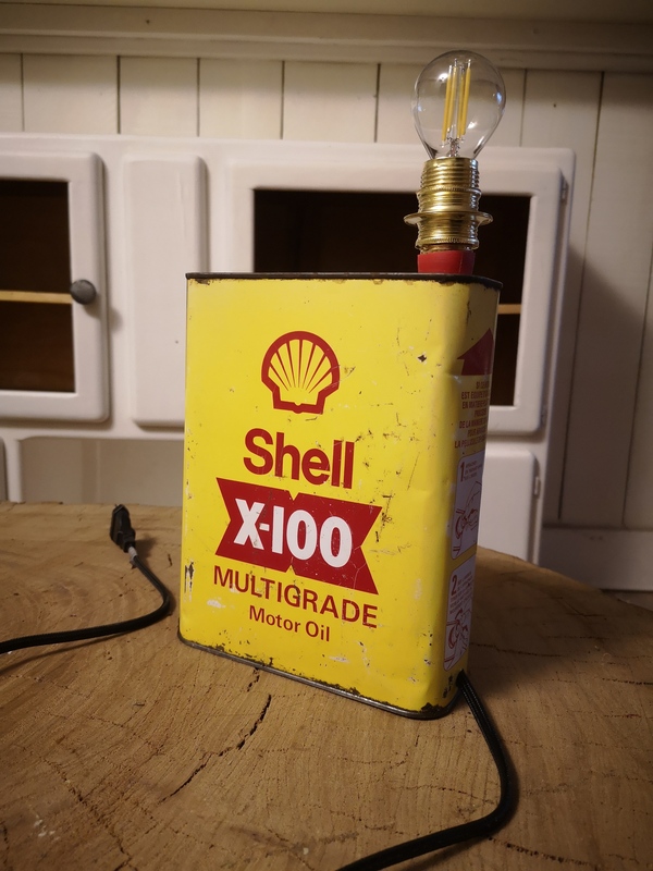 DIY Oil Can Lamp