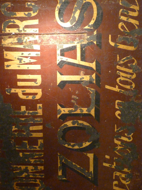 Double-sided shoemaker's sign