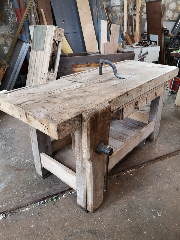 Carpenter's workbench