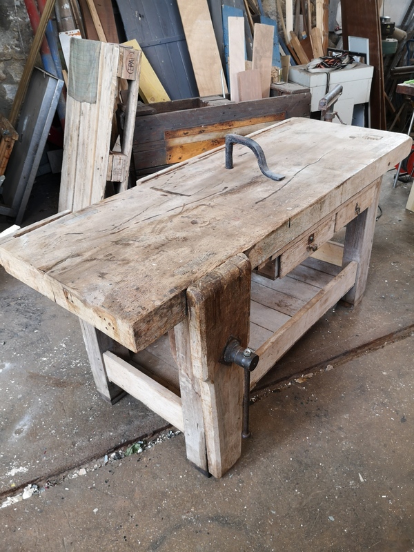 Carpenter's workbench