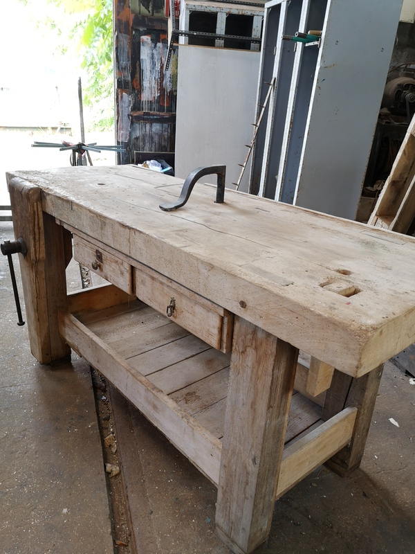 Carpenter's workbench