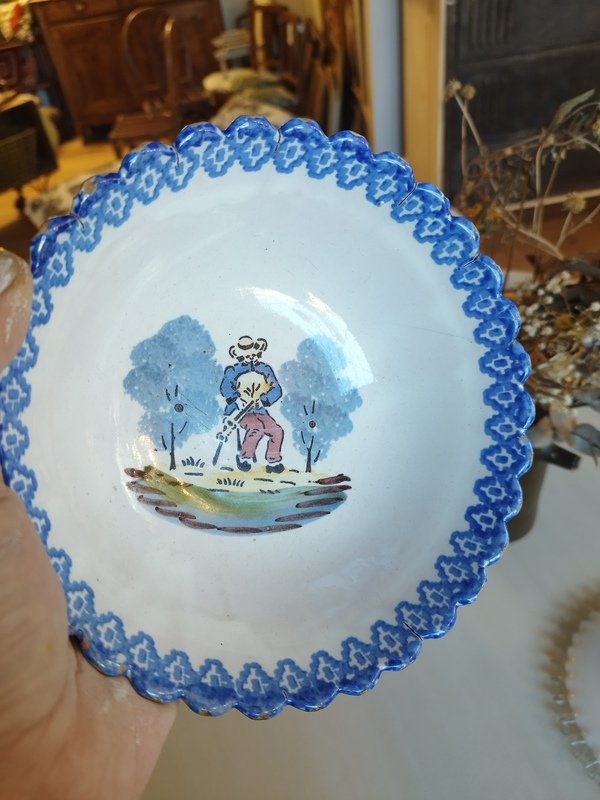 Quimper earthenware 19th century