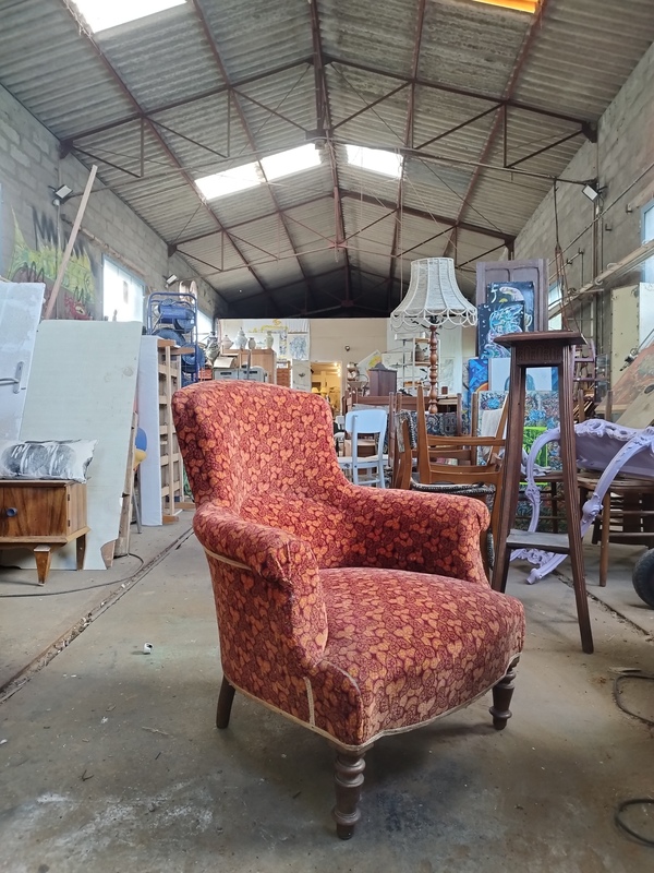 Antique 20th century bergère armchair 