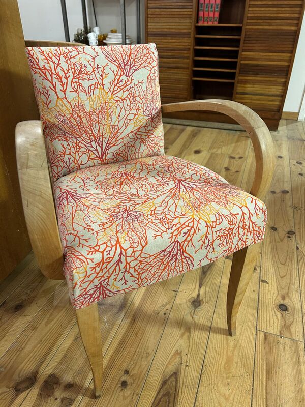 Coral tapestry bridge chair 
