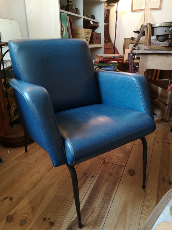 Blue skai barber chairs