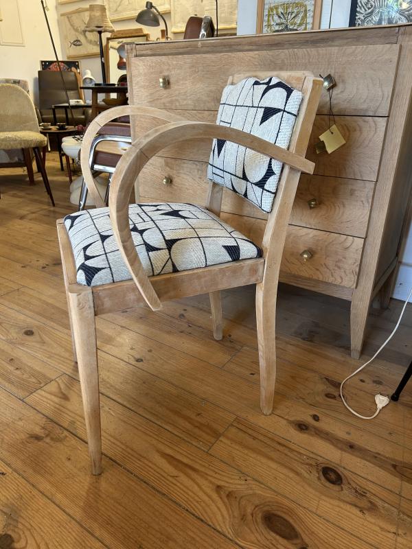 Blue and white upholstered armchair 